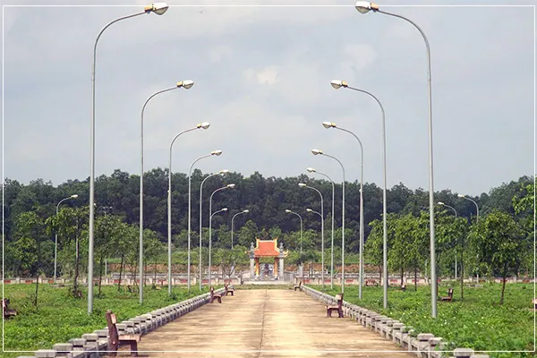 Lăng mộ Nguyễn Hữu Cảnh
