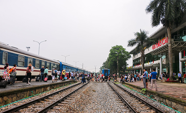 Vé tàu Lào Cai Quảng Ninh