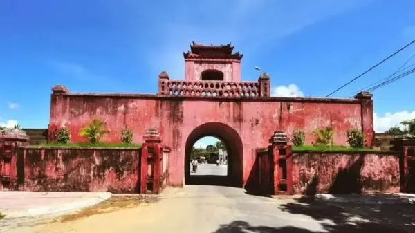 Kiến trúc độc đáo của thành cổ Diên Khánh