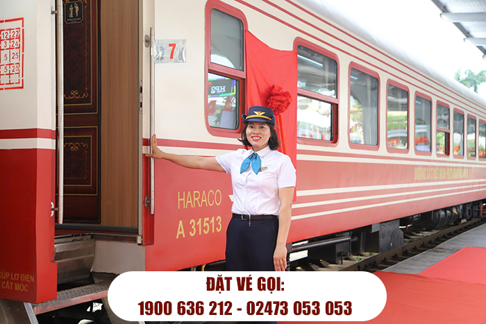 Cách đặt vé tàu hoa phượng đỏ