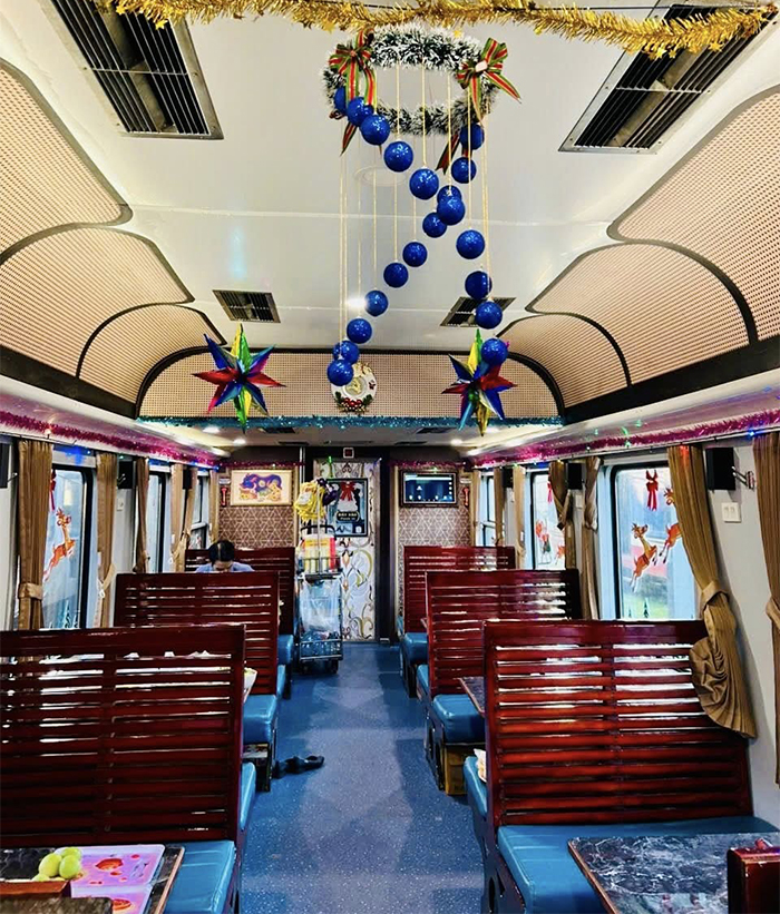 Thiết kế bắt mắt ở toa hàng cơm