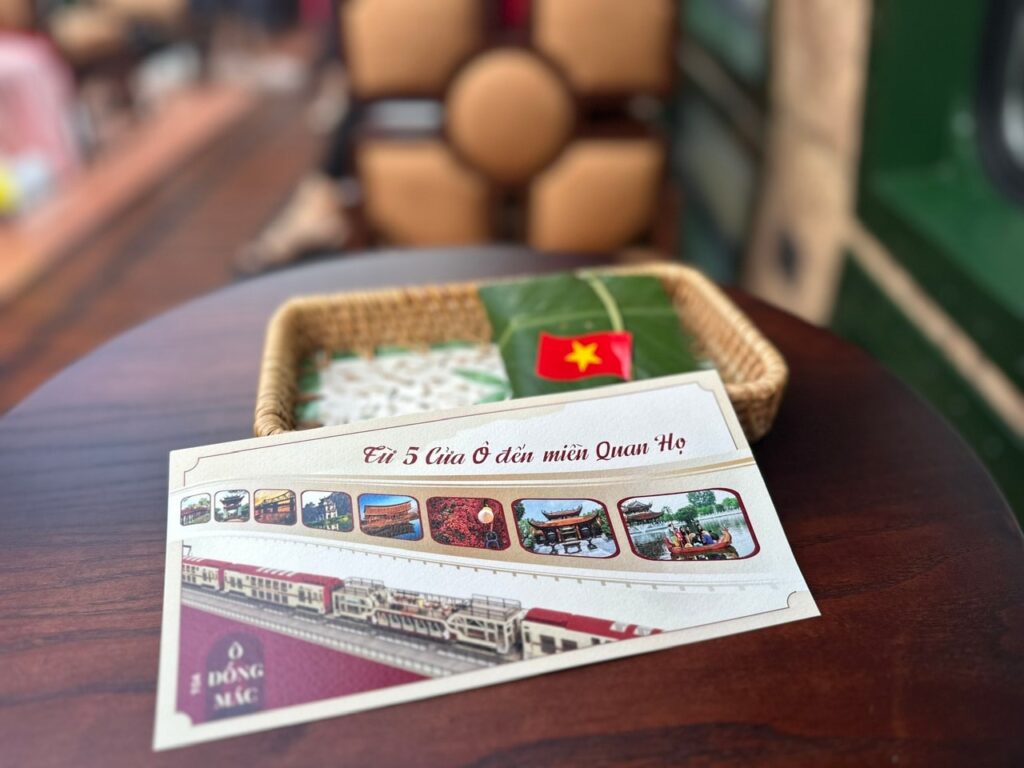 Vé tàu dùng để chụp ảnh check-in