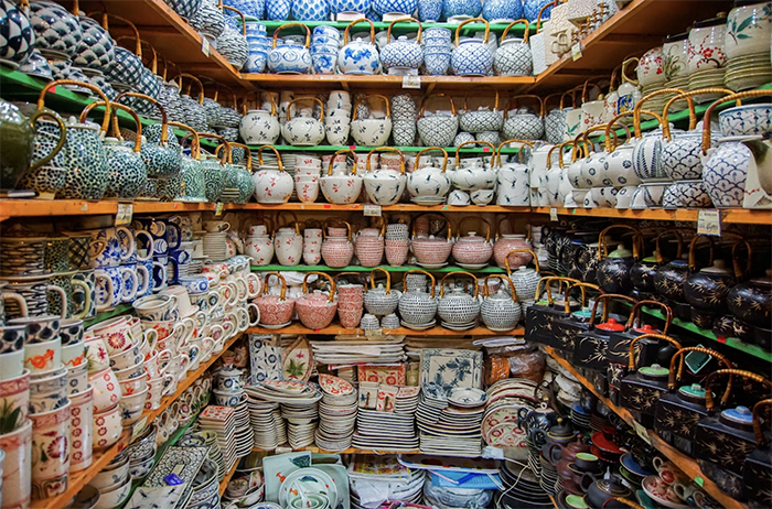 Làng gốm Bát Tràng